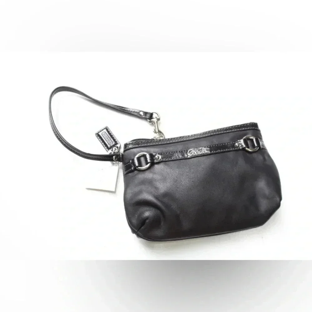 NWT coach wristlet